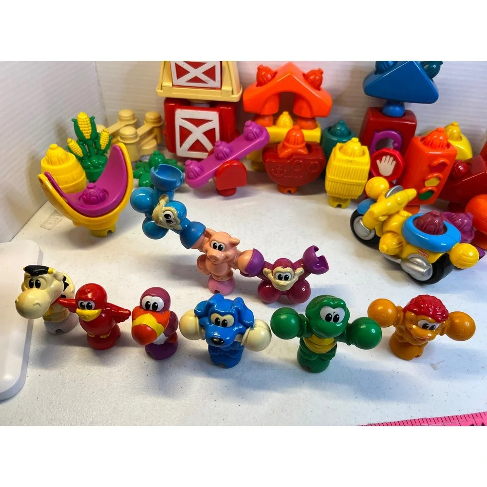 Fisher Price Pop Onz Building Blocks Lot Animals Barn Motorcycle Seesaw 30pc